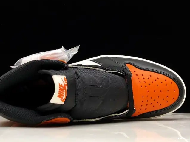 Cheap TB AQ0818-158 x AJ1 Off-Louis Jordan Air 1 OW 0512